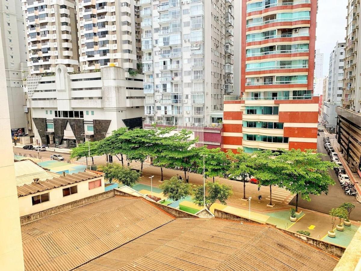 Apartamento Amplo Frente Mar, Prox Ao Shopping